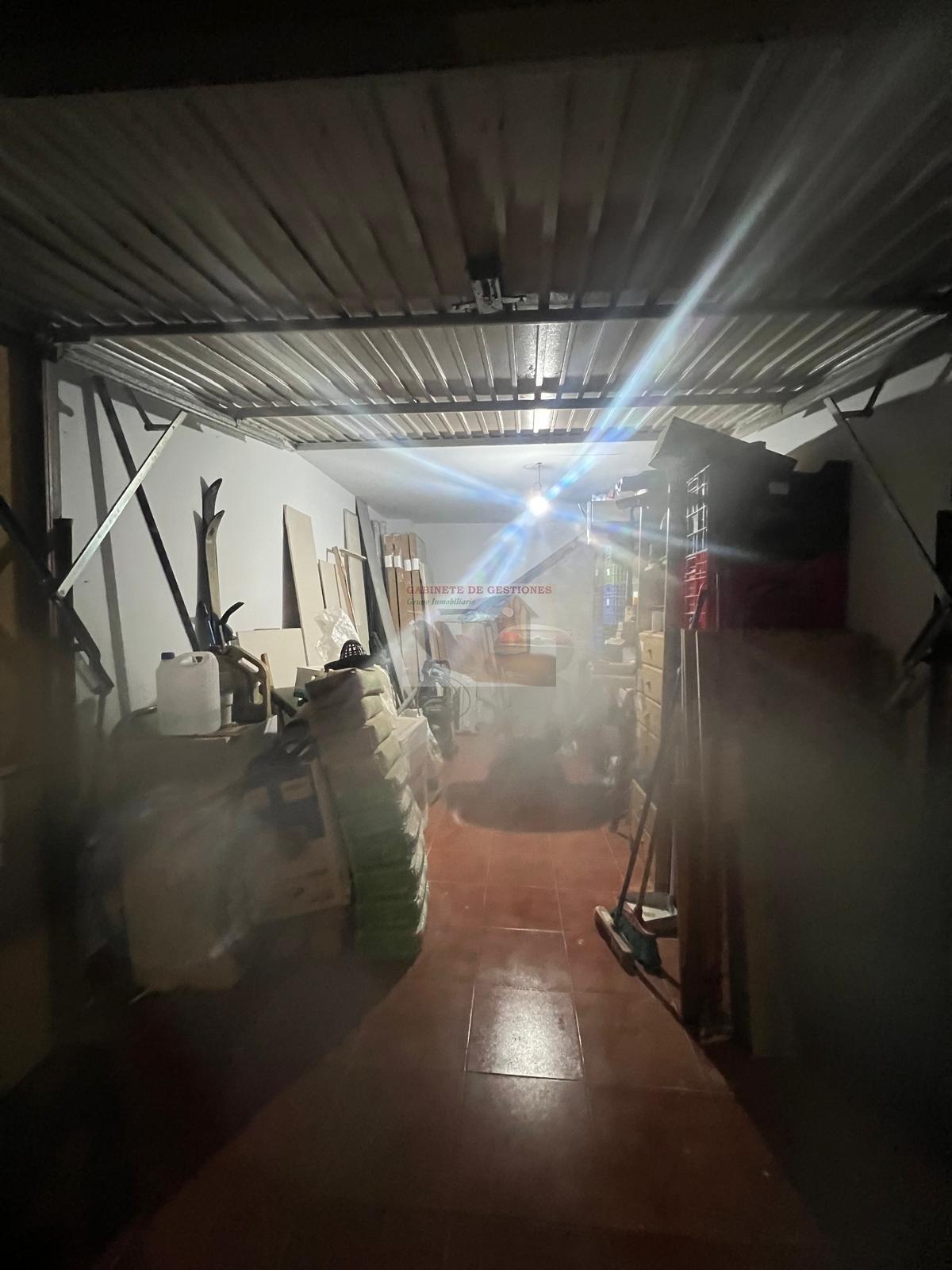For sale of chalet in La Gineta