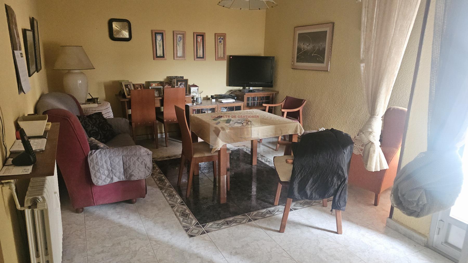 For sale of flat in Albacete