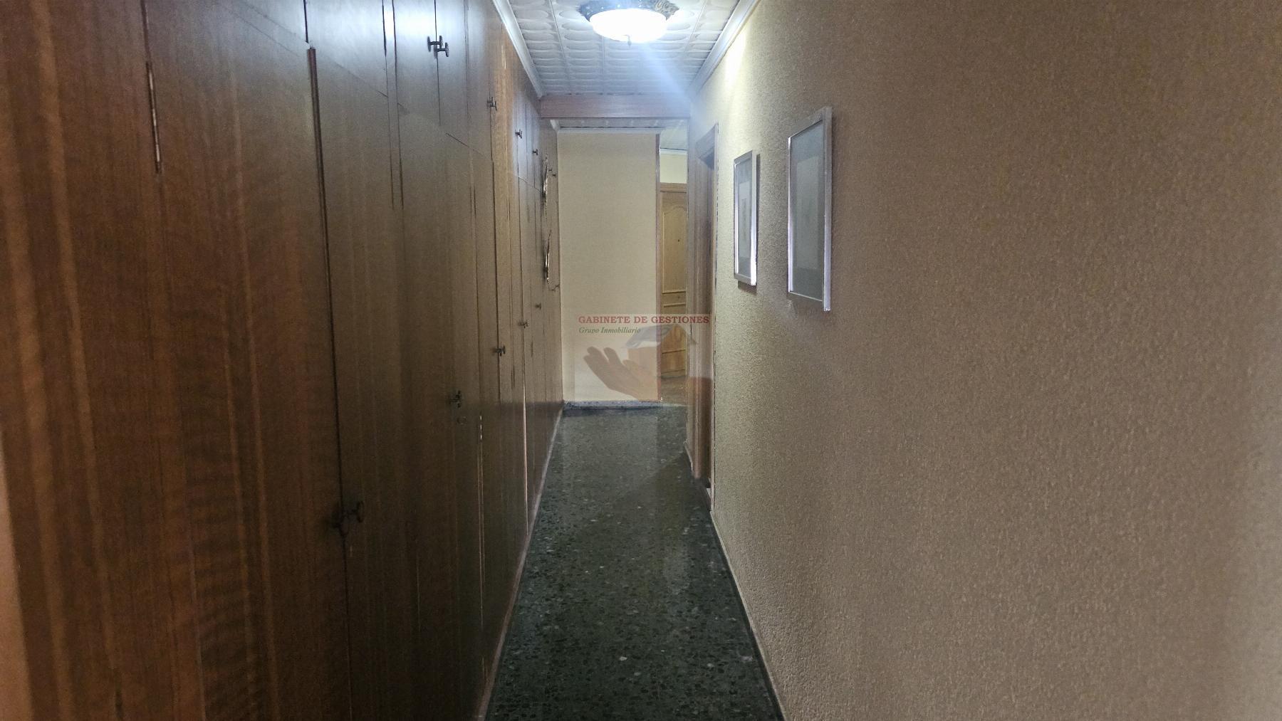 For sale of flat in Albacete