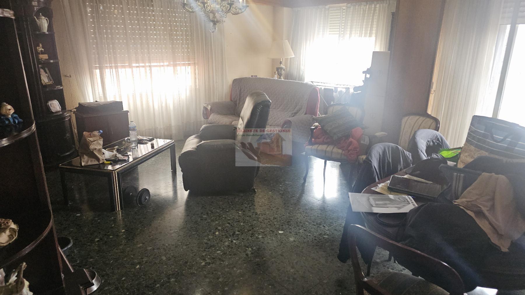 For sale of flat in Albacete