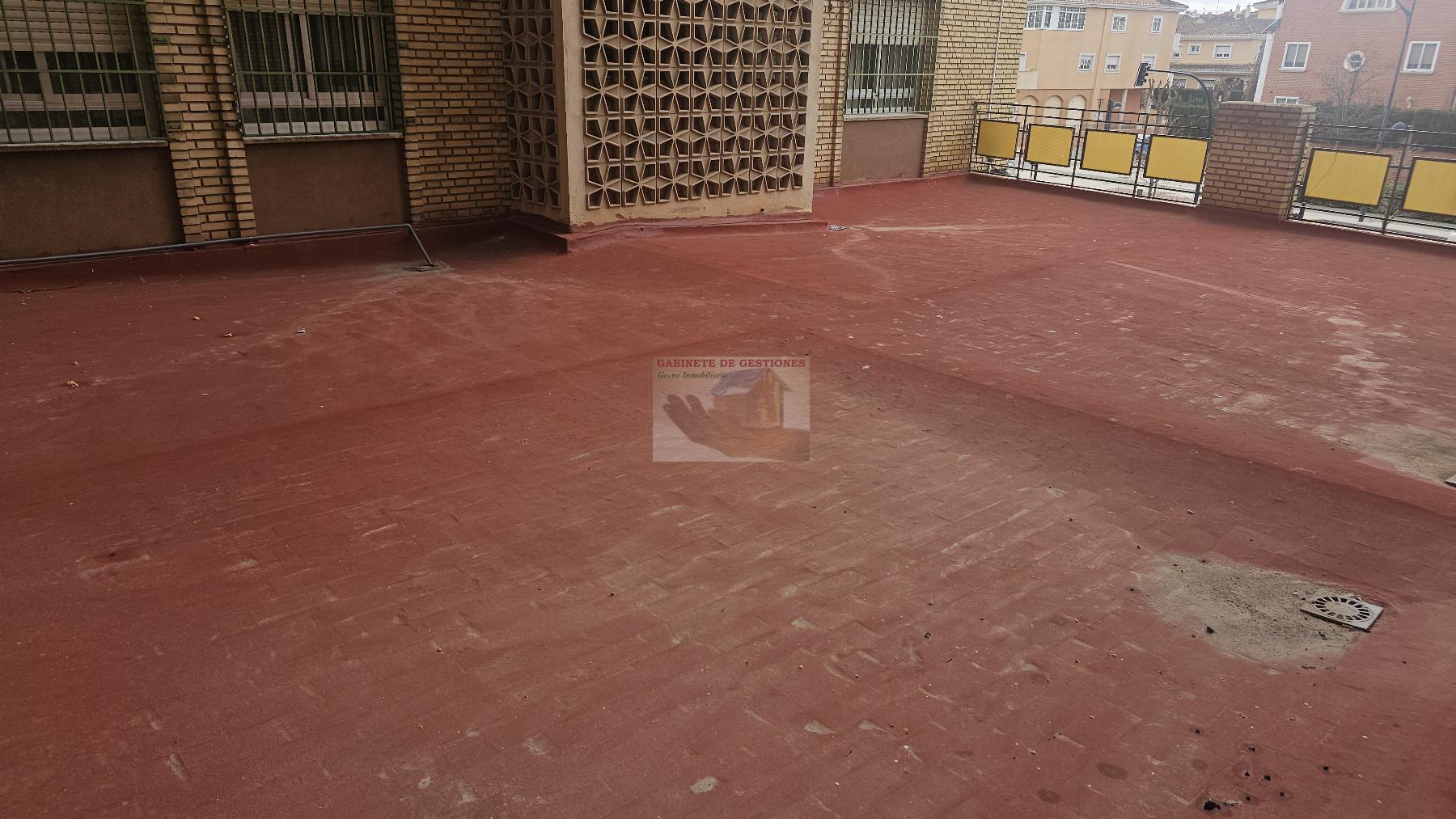 For sale of flat in Albacete