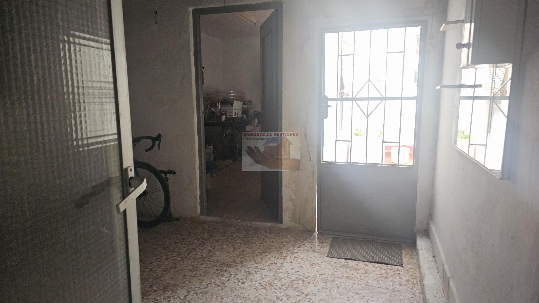 For sale of flat in Albacete