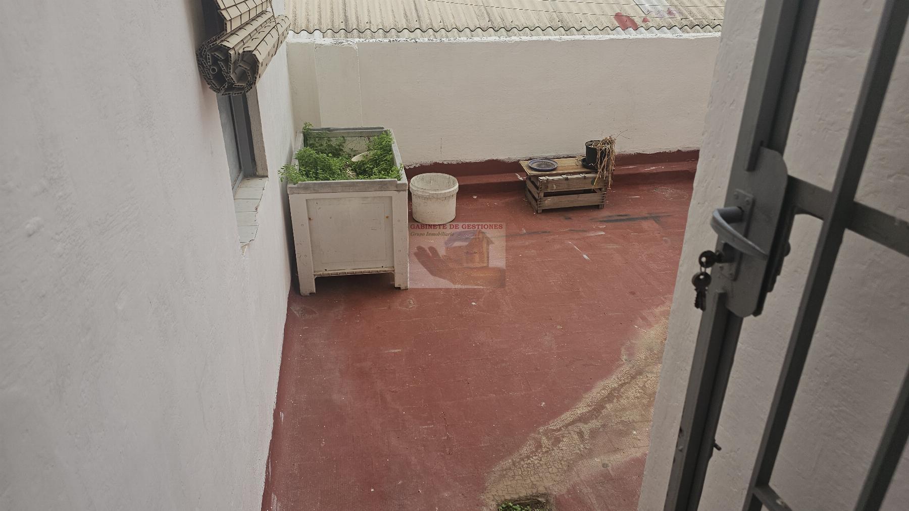 For sale of flat in Albacete