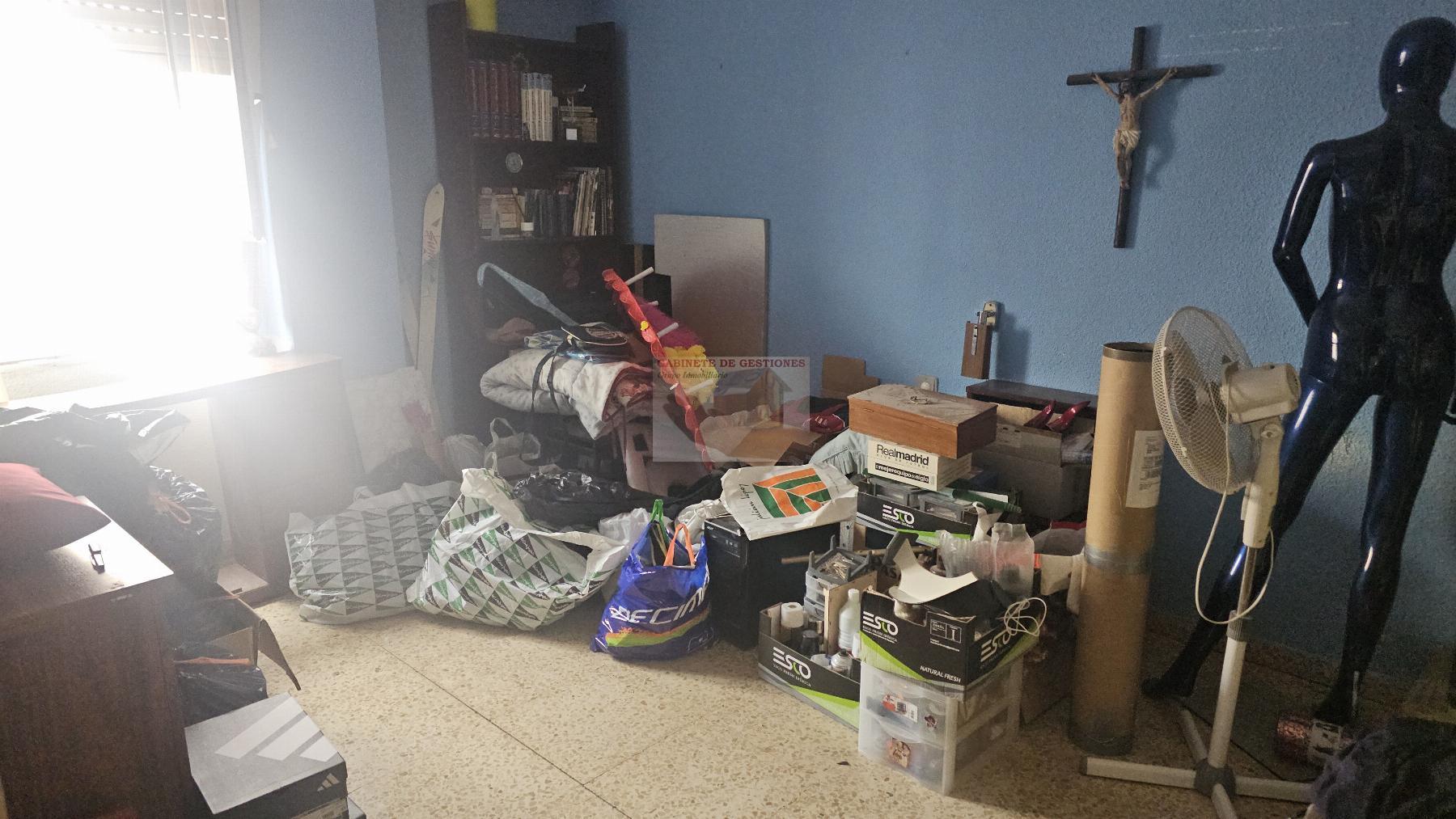 For sale of flat in Albacete
