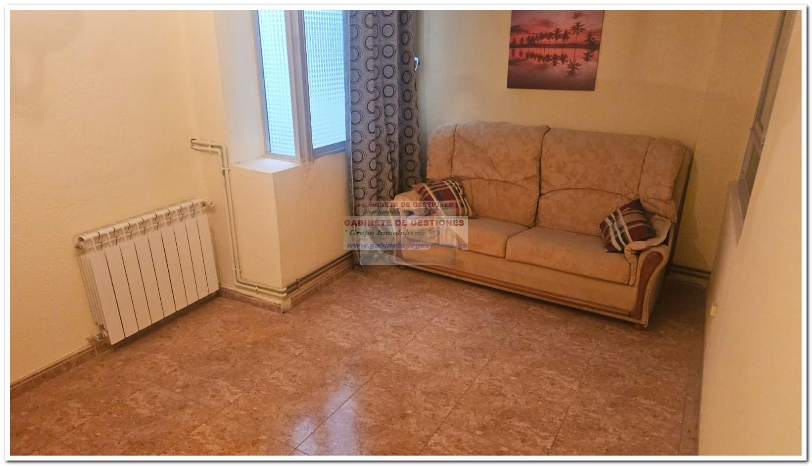 For sale of flat in Albacete