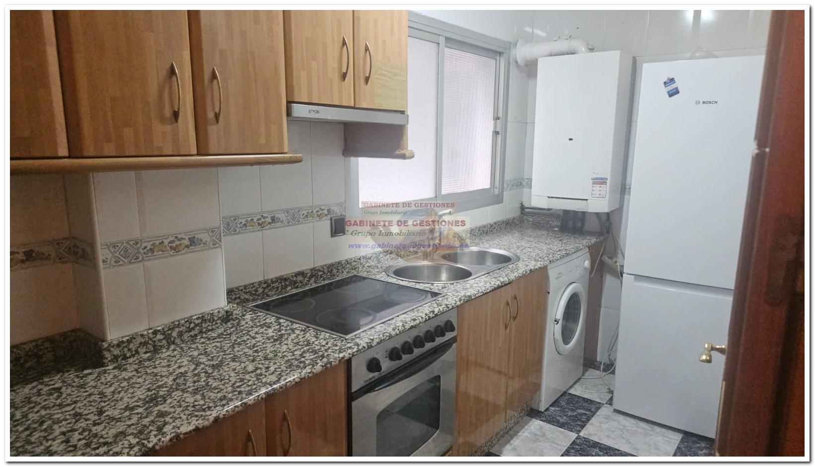 For sale of flat in Albacete