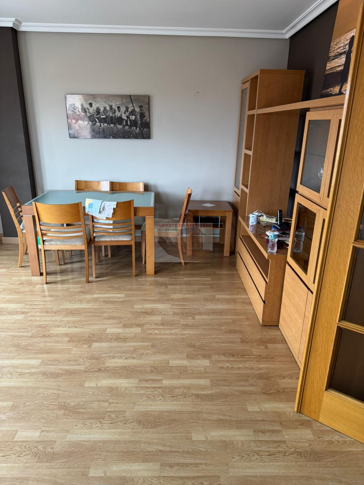 For sale of flat in Albacete