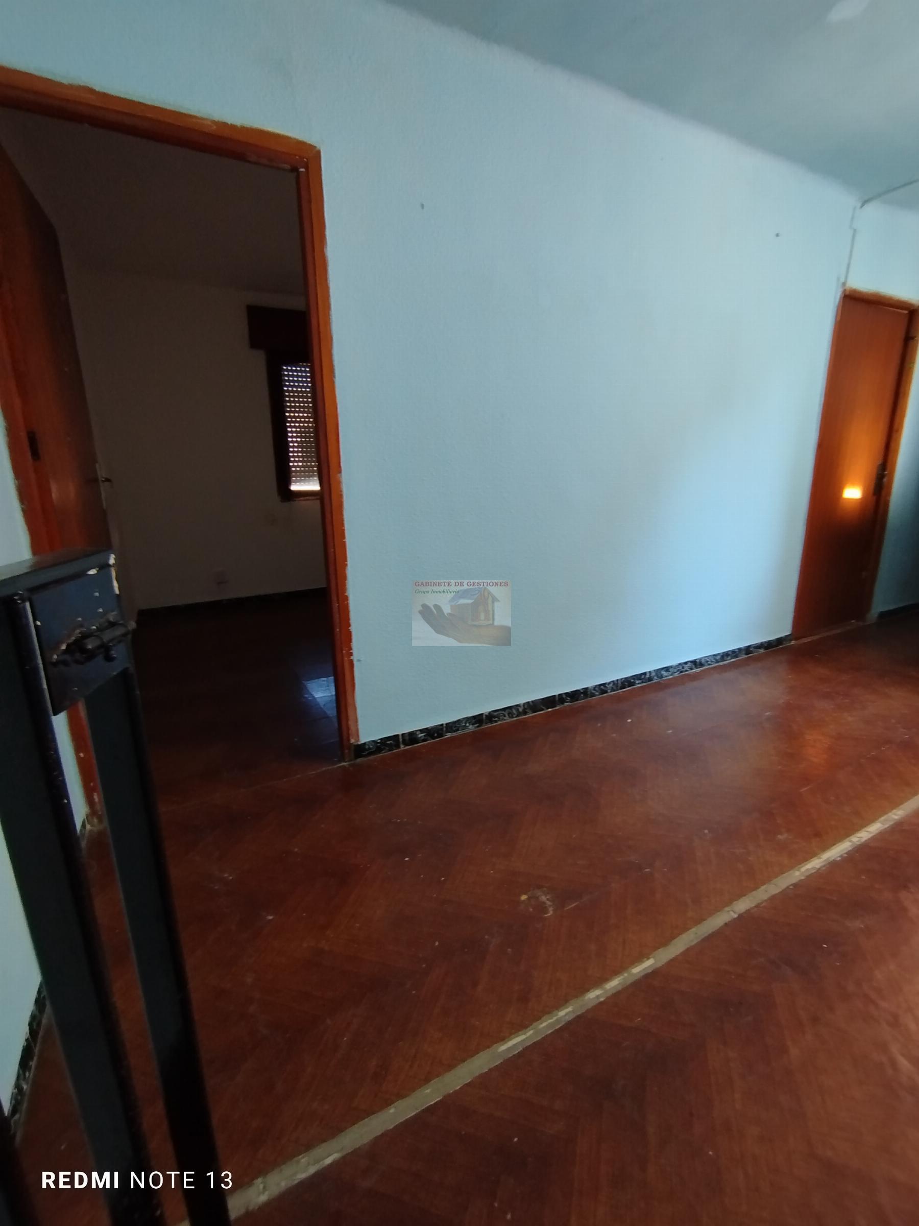 Venta de casa en Madrigueras