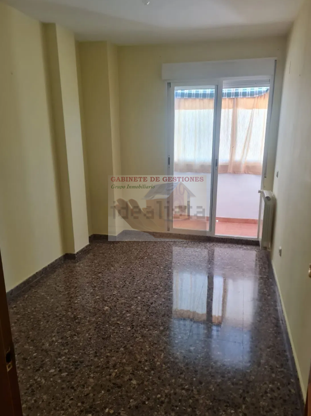 For sale of apartment in Albacete