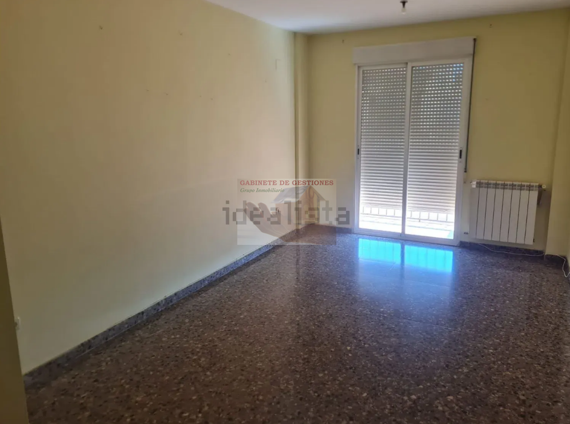 For sale of apartment in Albacete