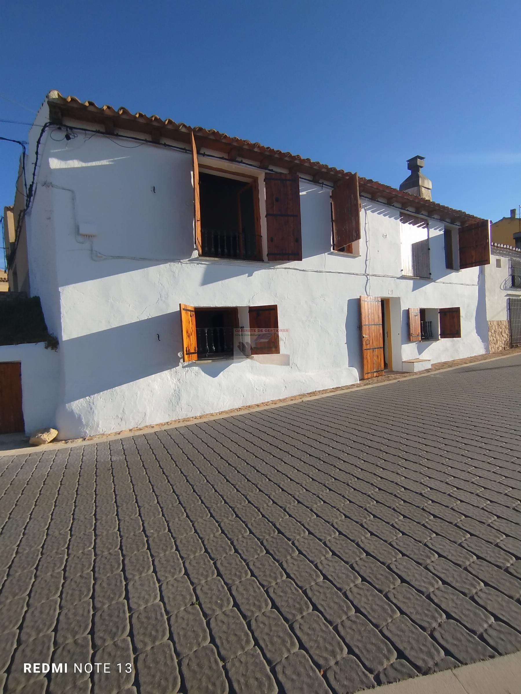 Venta de casa en Chinchilla de Monte-Aragón Venta de casa en Chinchilla de Monte-Aragón
