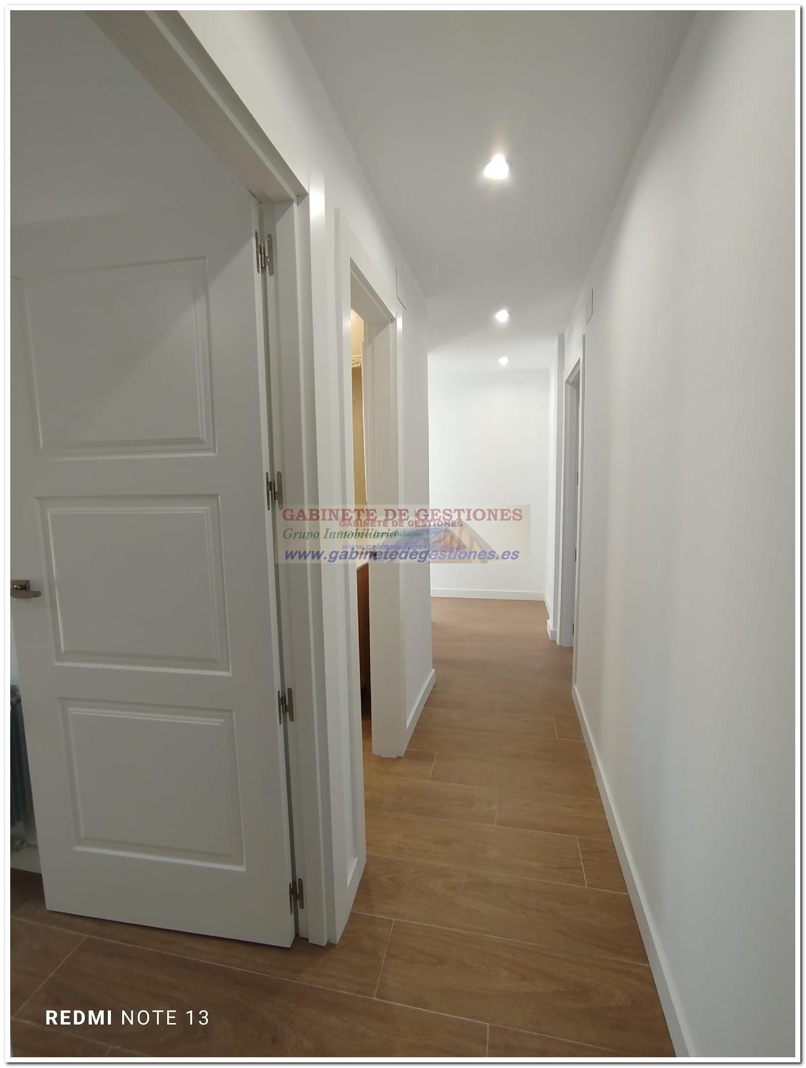 For sale of flat in Albacete