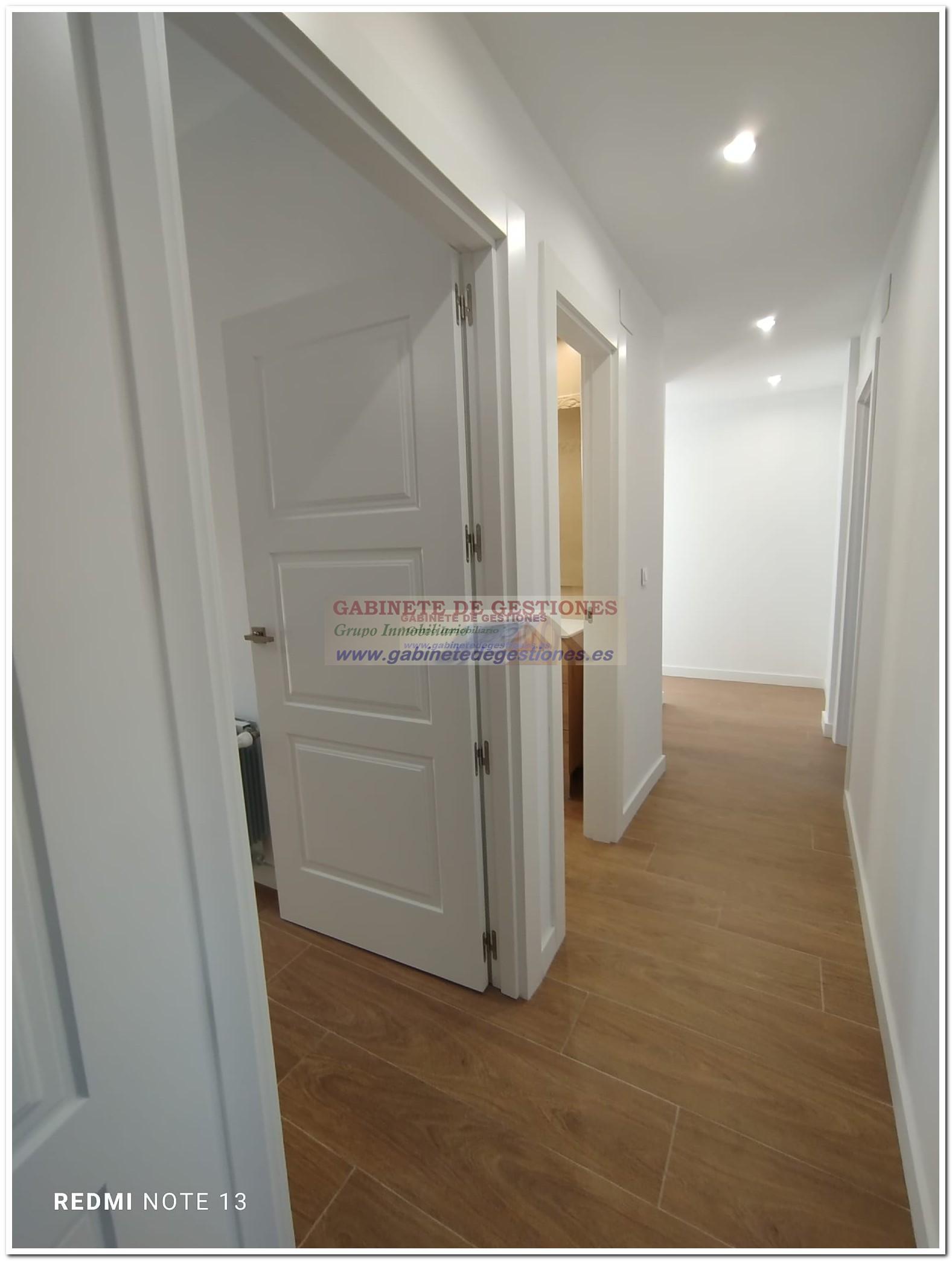 For sale of flat in Albacete