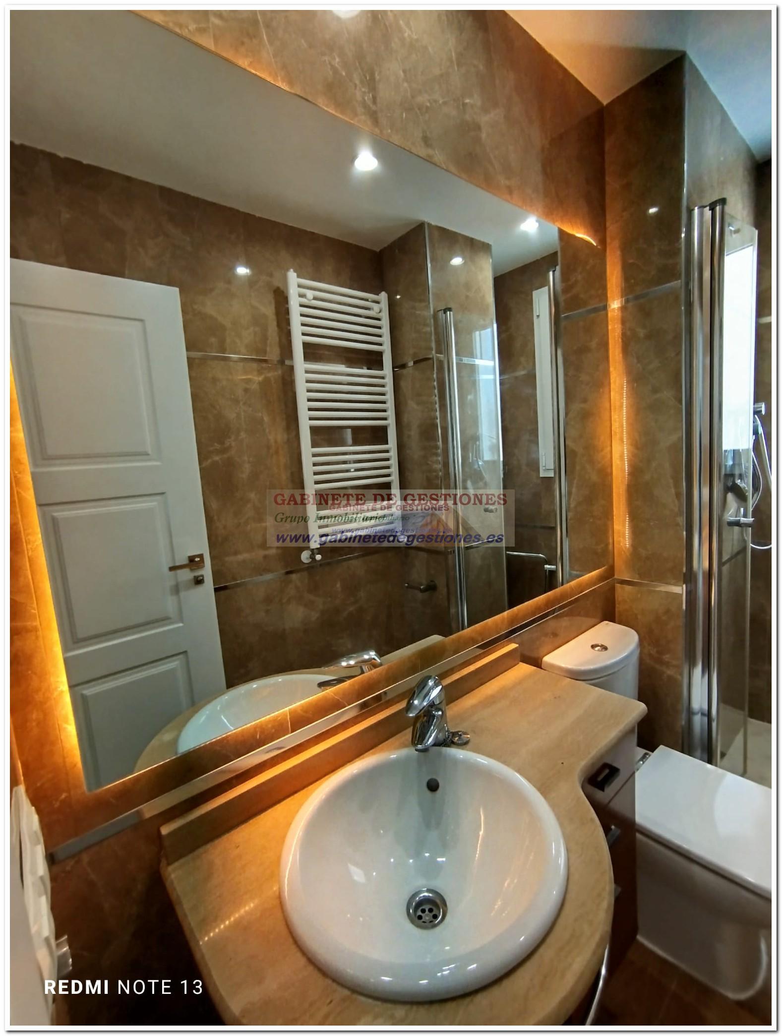 For sale of flat in Albacete