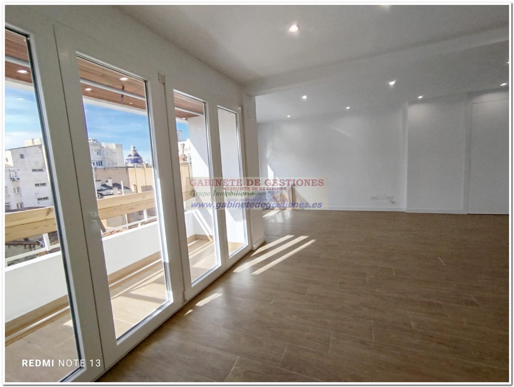 For sale of flat in Albacete