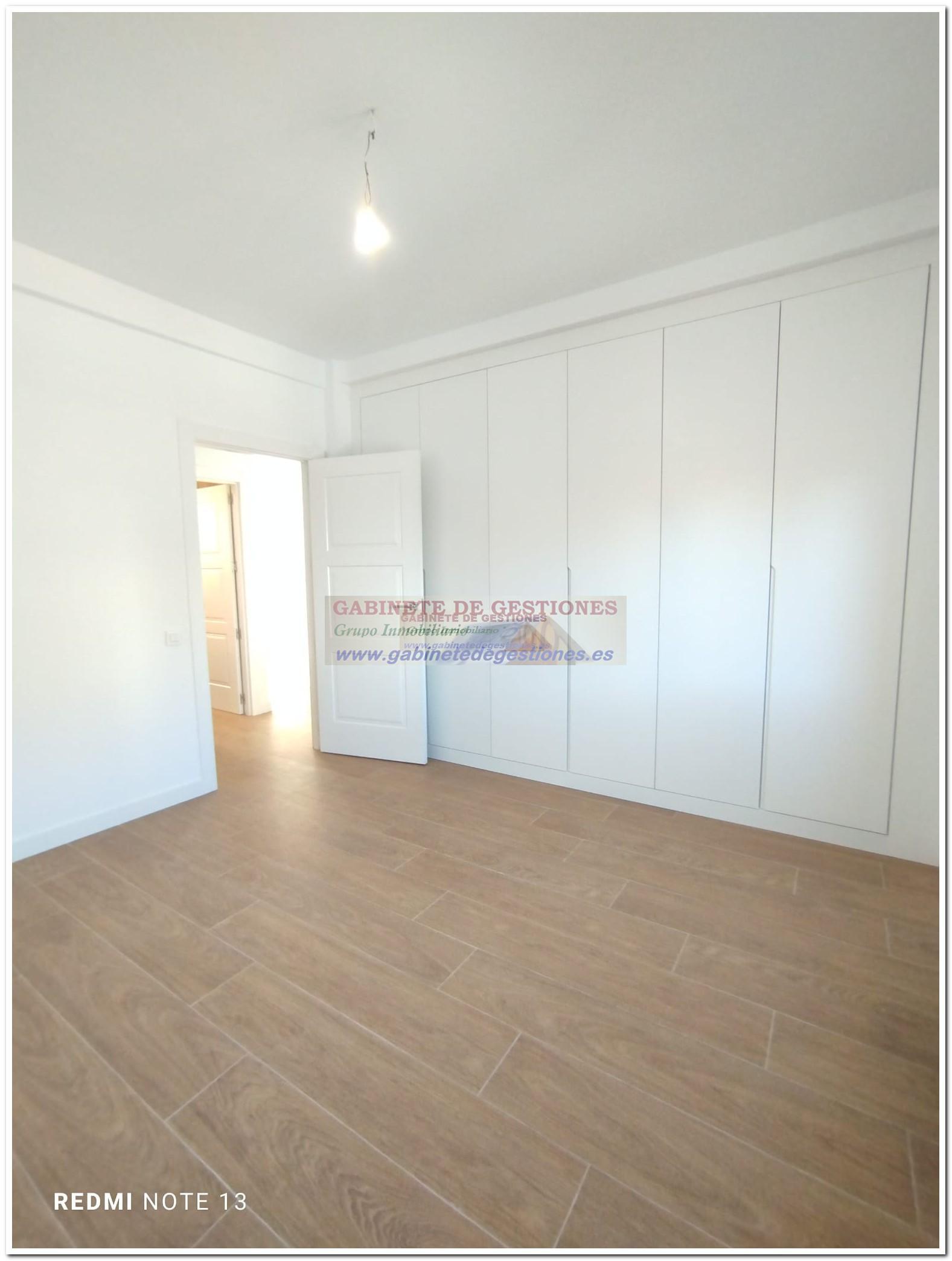 For sale of flat in Albacete