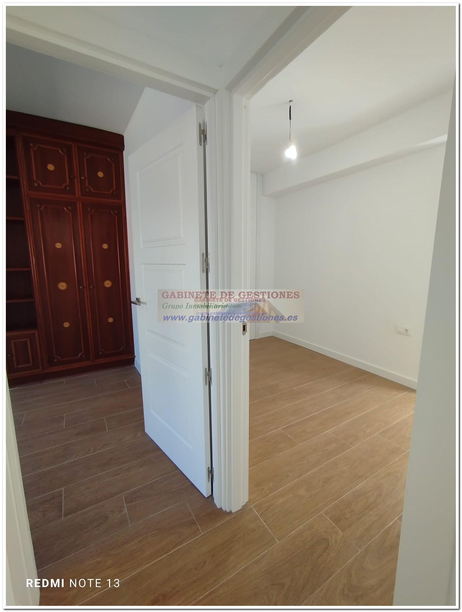 For sale of flat in Albacete