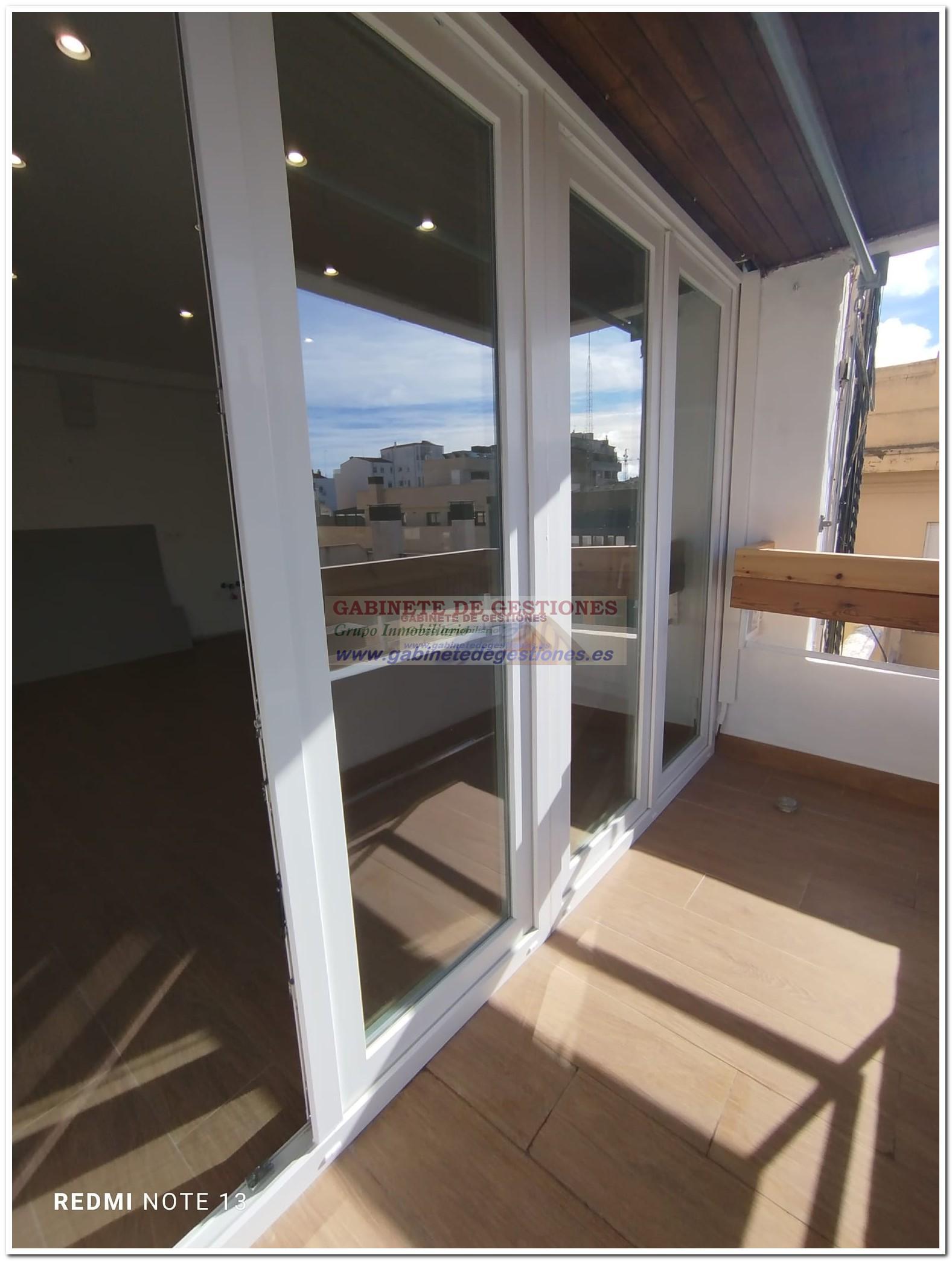 For sale of flat in Albacete