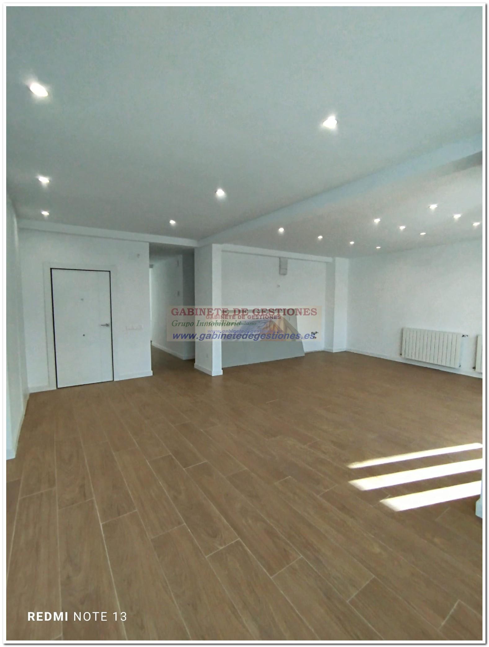 For sale of flat in Albacete