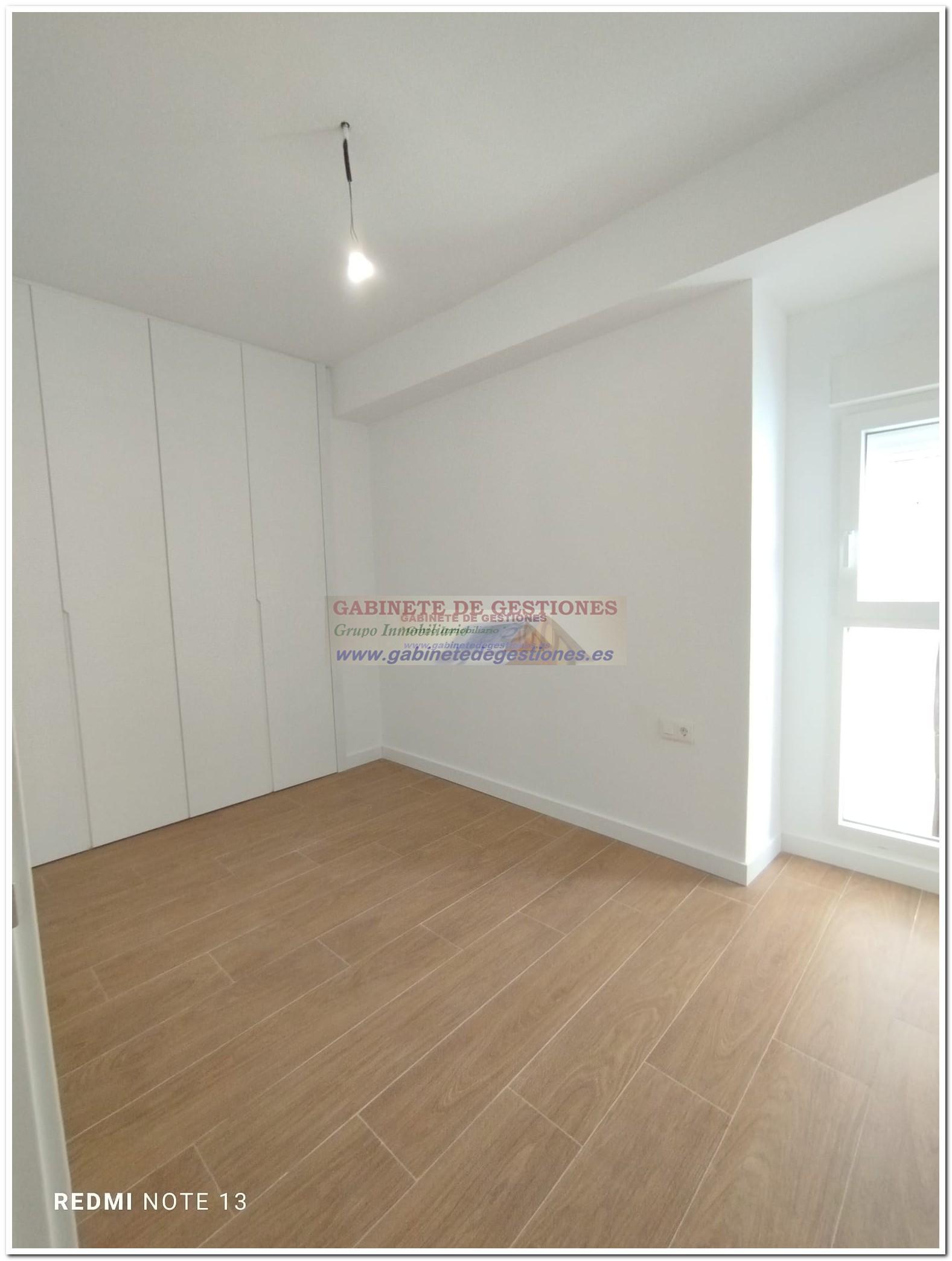 For sale of flat in Albacete