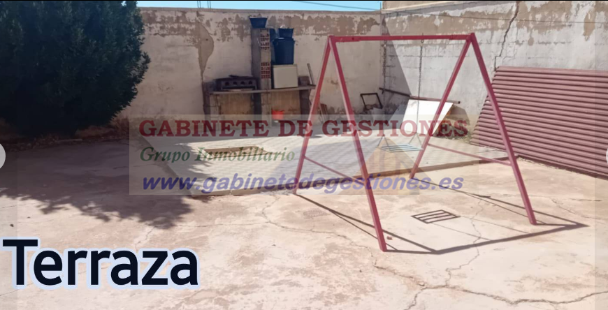 Venta de chalet en Madrigueras