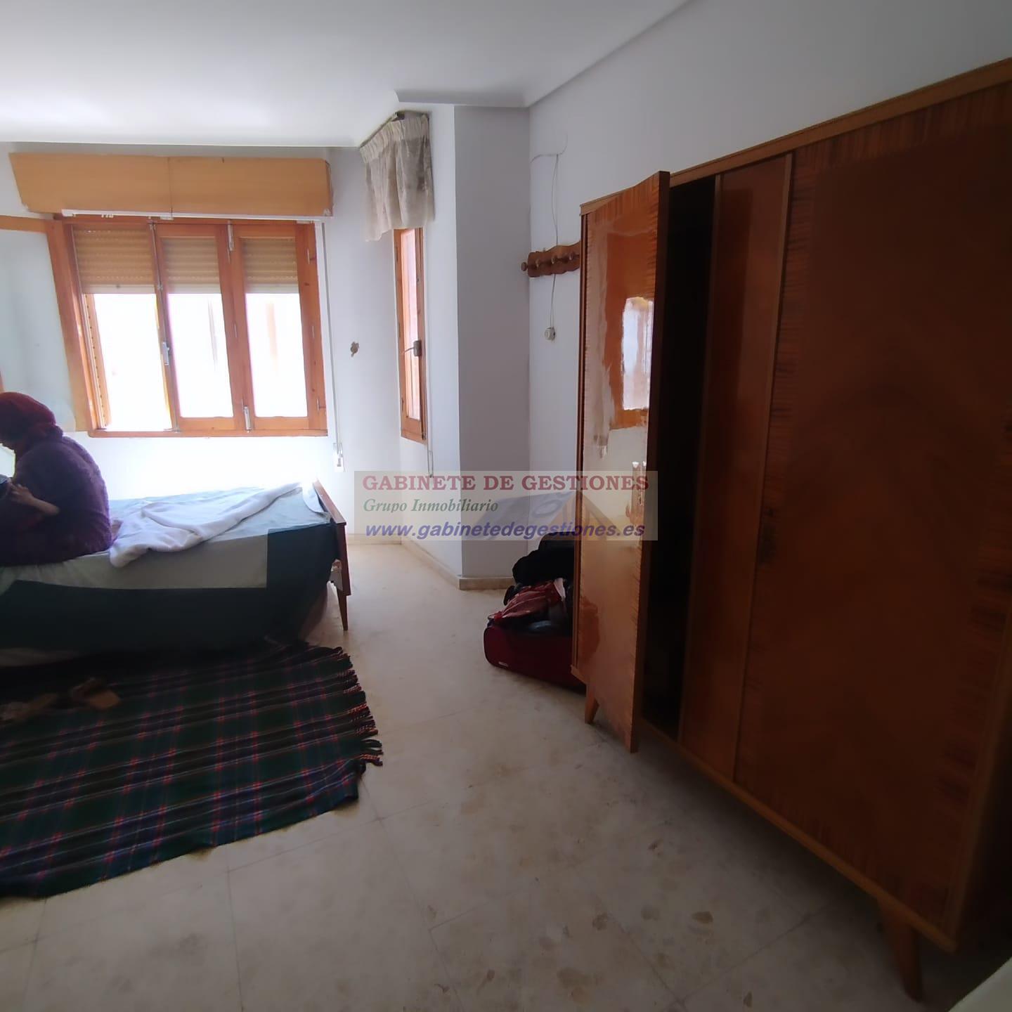 Venta de casa en Madrigueras