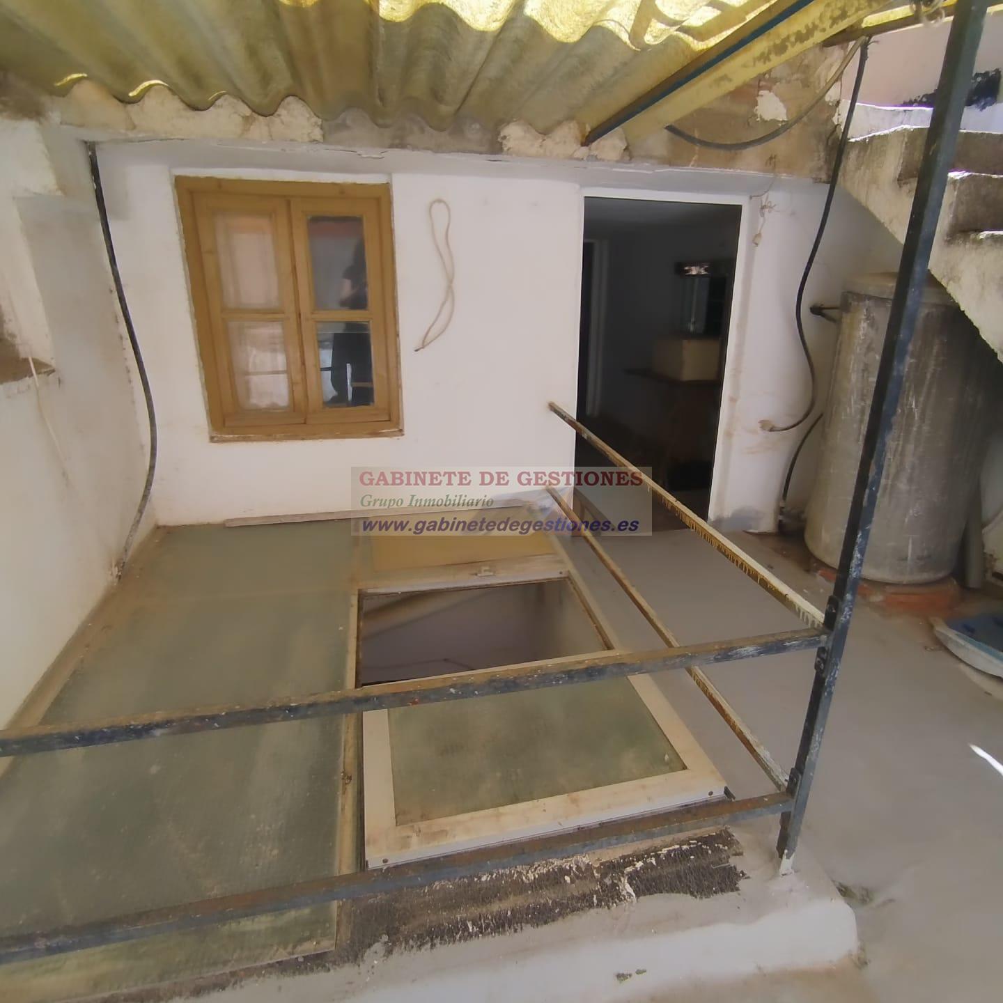 Venta de casa en Madrigueras