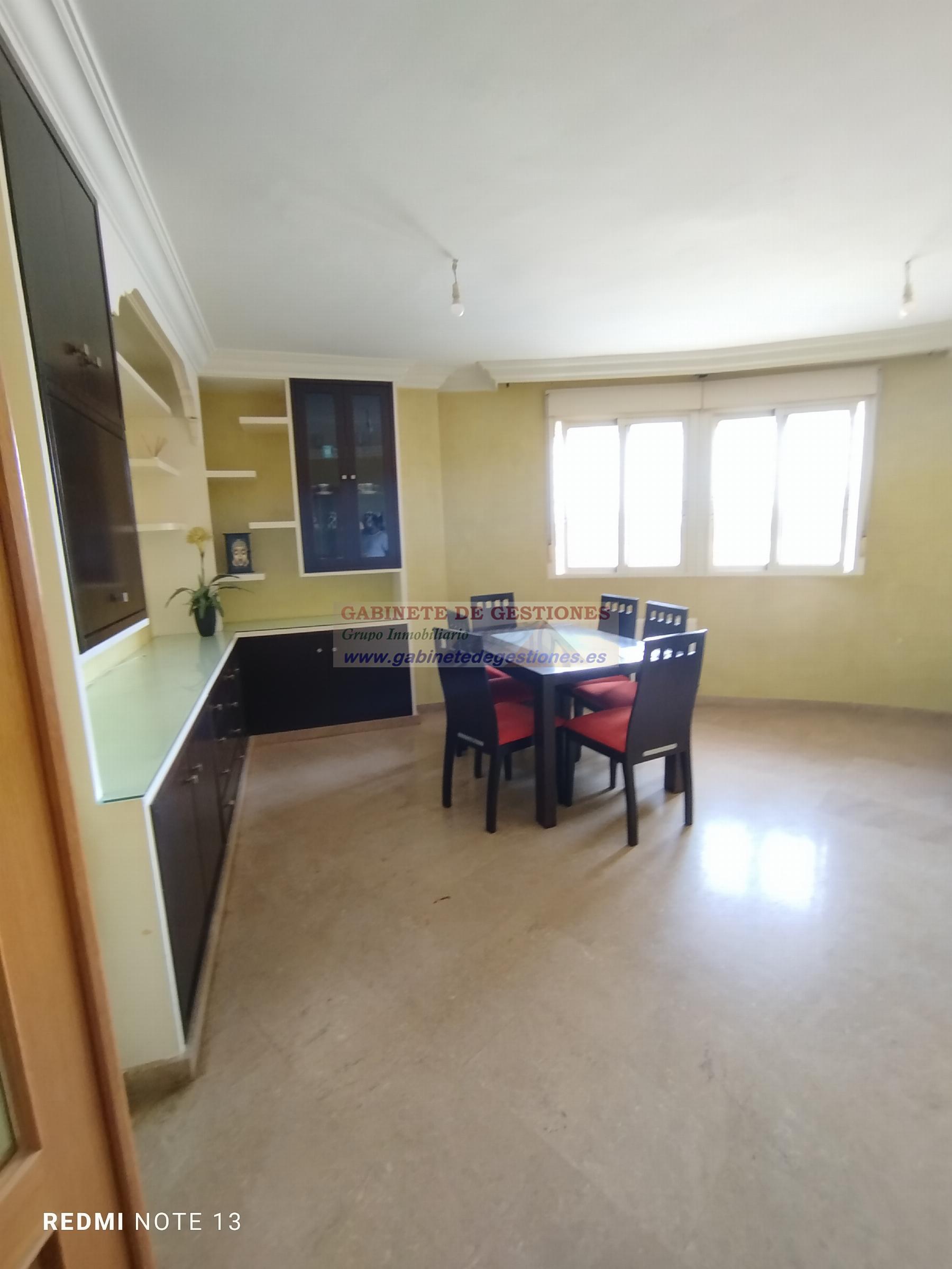 Venta de piso en Albacete
