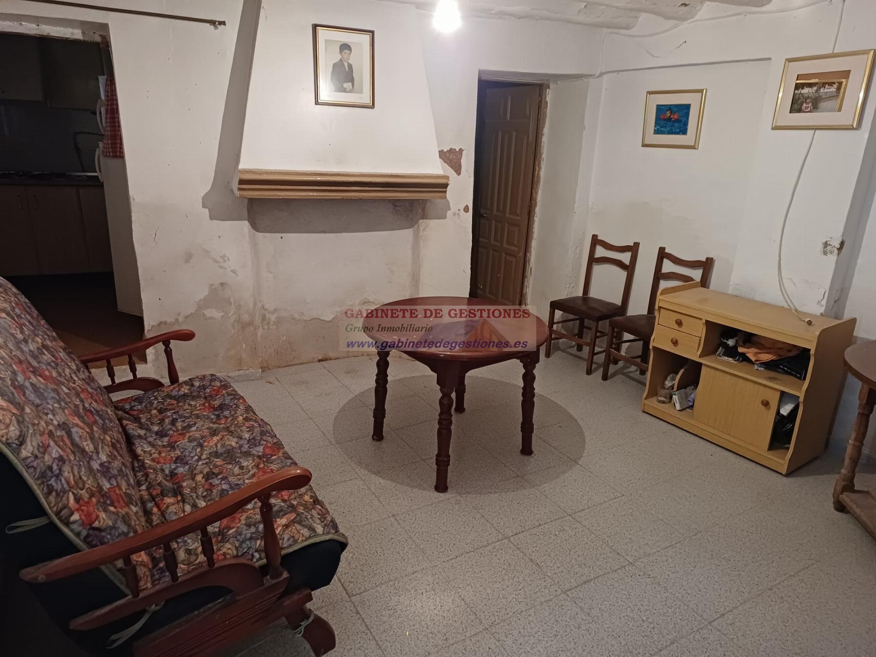 Venta de casa en Bogarra