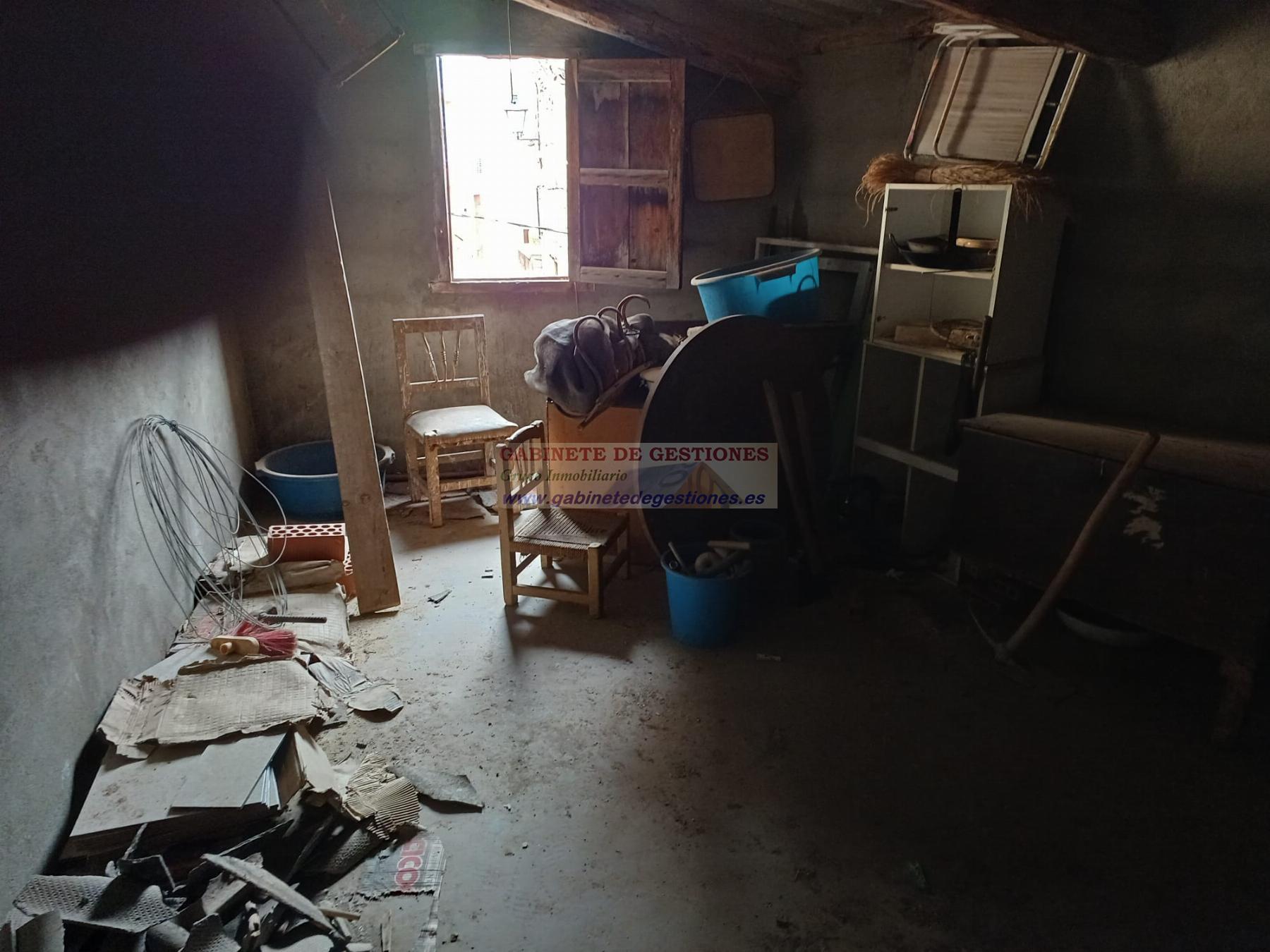 Venta de casa en Bogarra