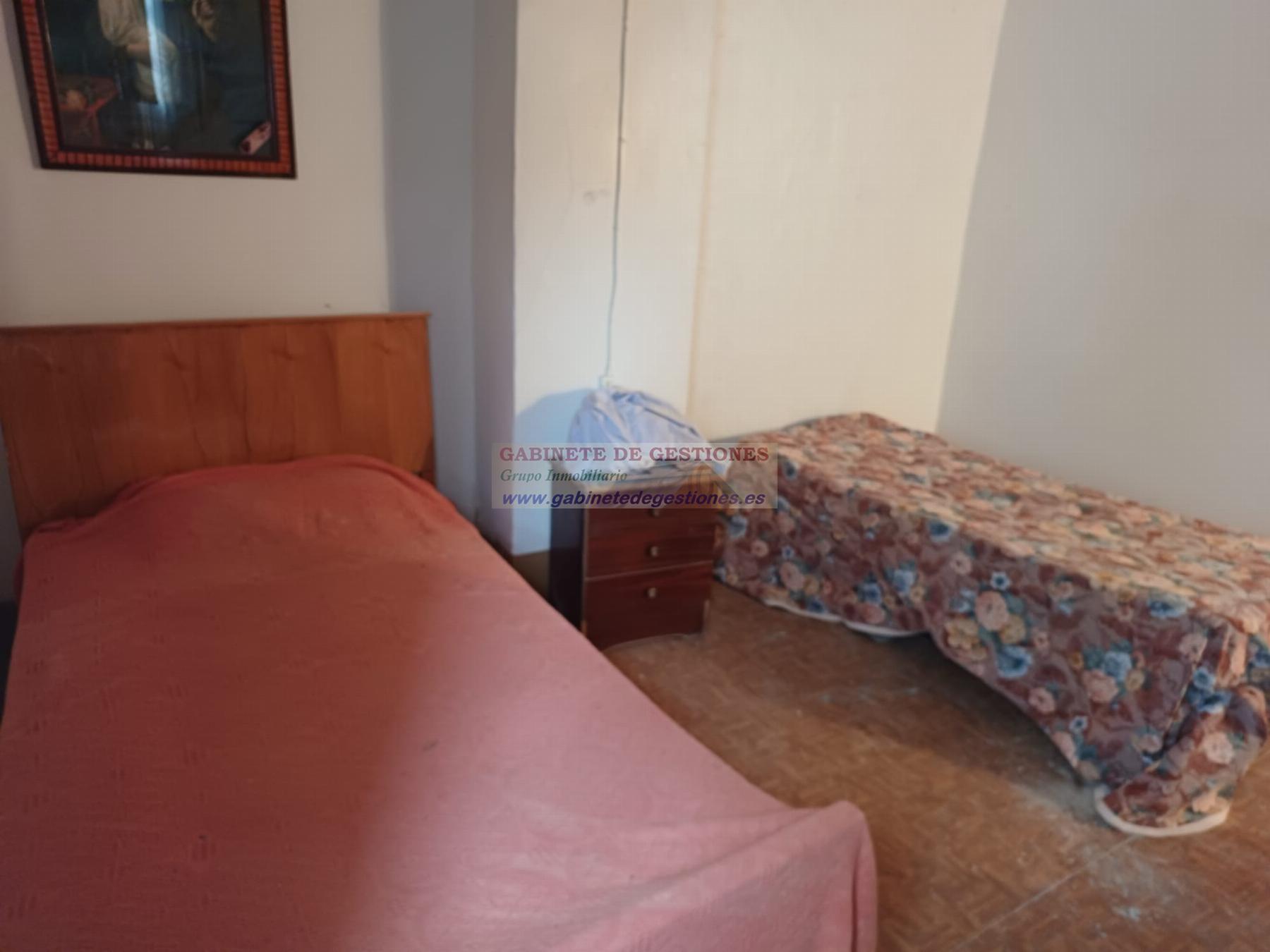 Venta de casa en Bogarra