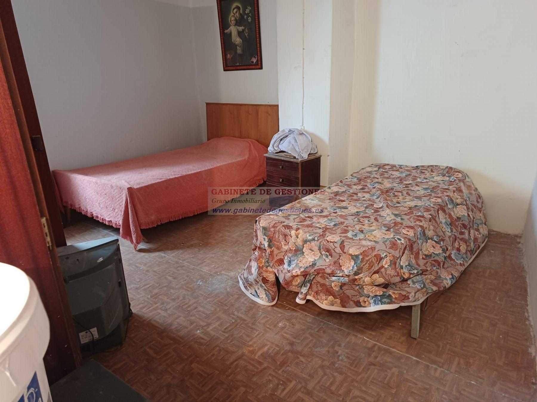 Venta de casa en Bogarra