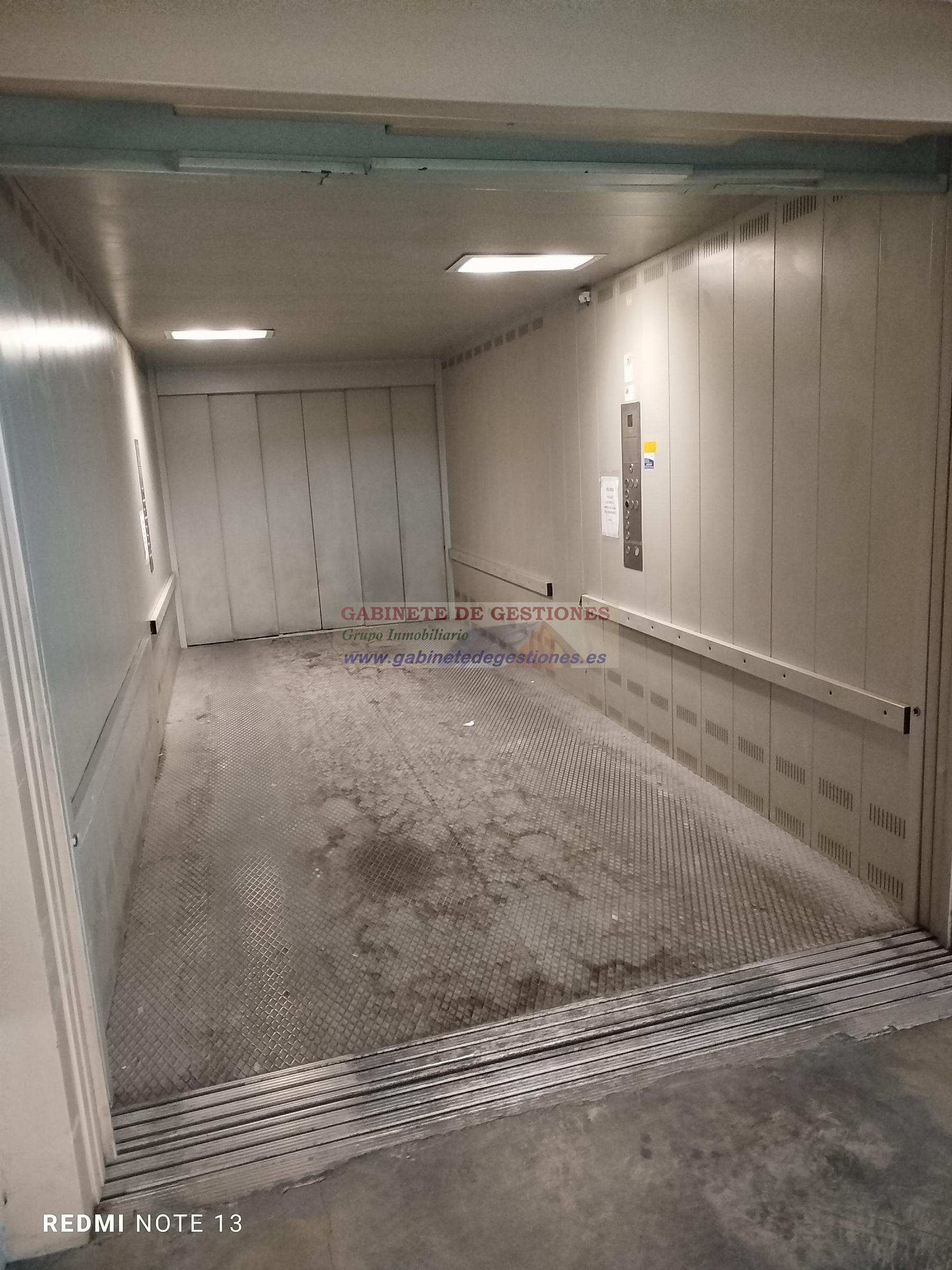 Venta de garaje en Albacete