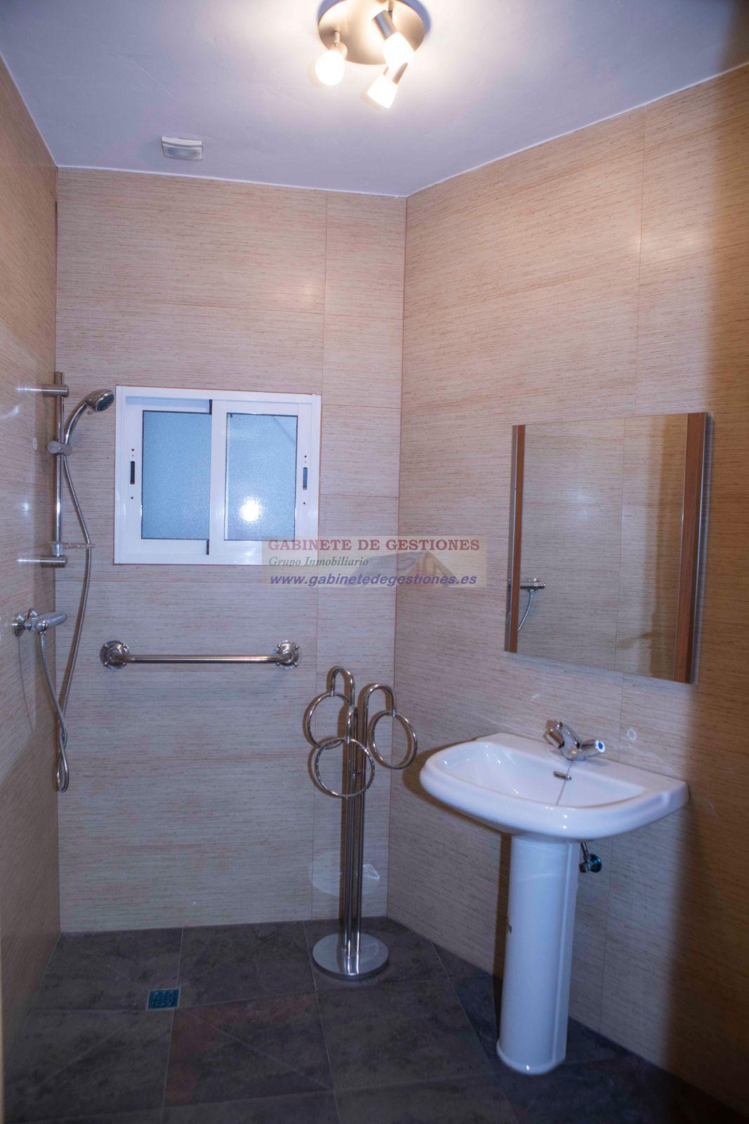 Venta de casa en Albacete