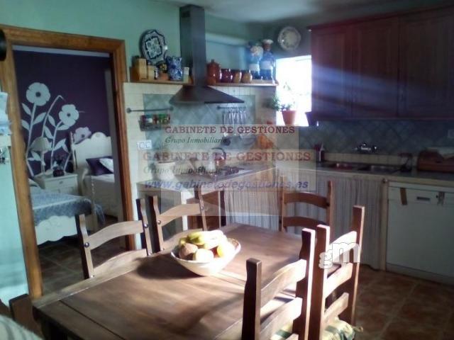 For sale of chalet in Albacete