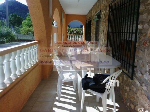 For sale of flat in Riópar