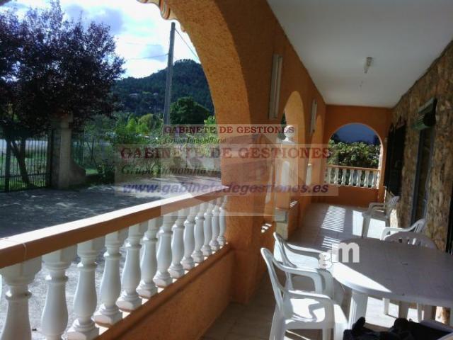 For sale of flat in Riópar