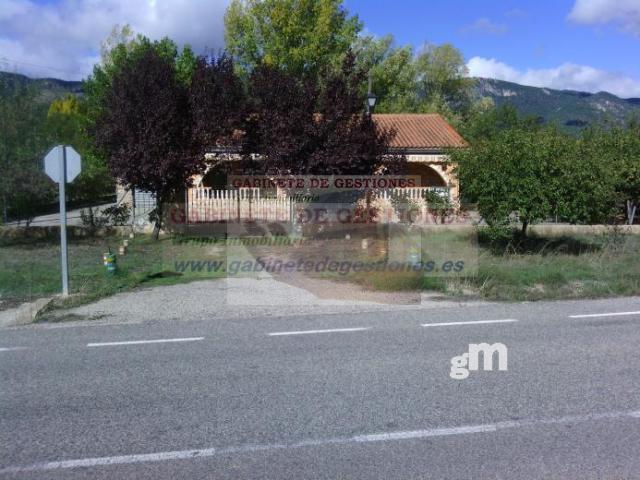 For sale of flat in Riópar