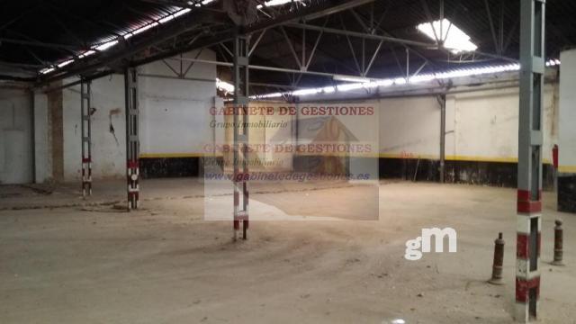 For rent of commercial in Albacete