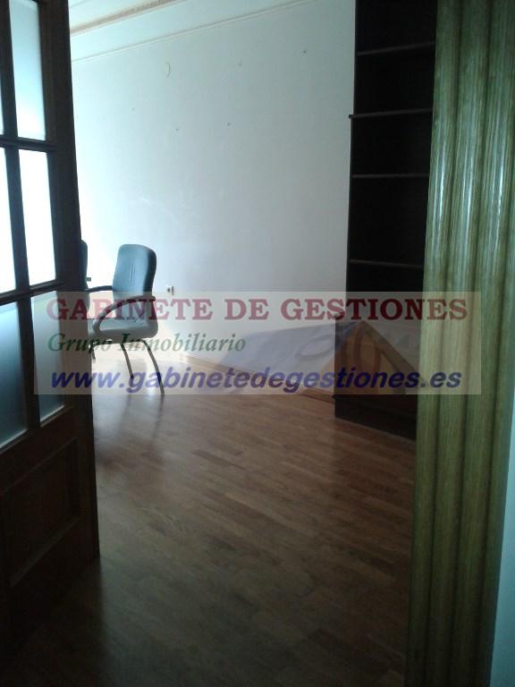 For sale of flat in Albacete