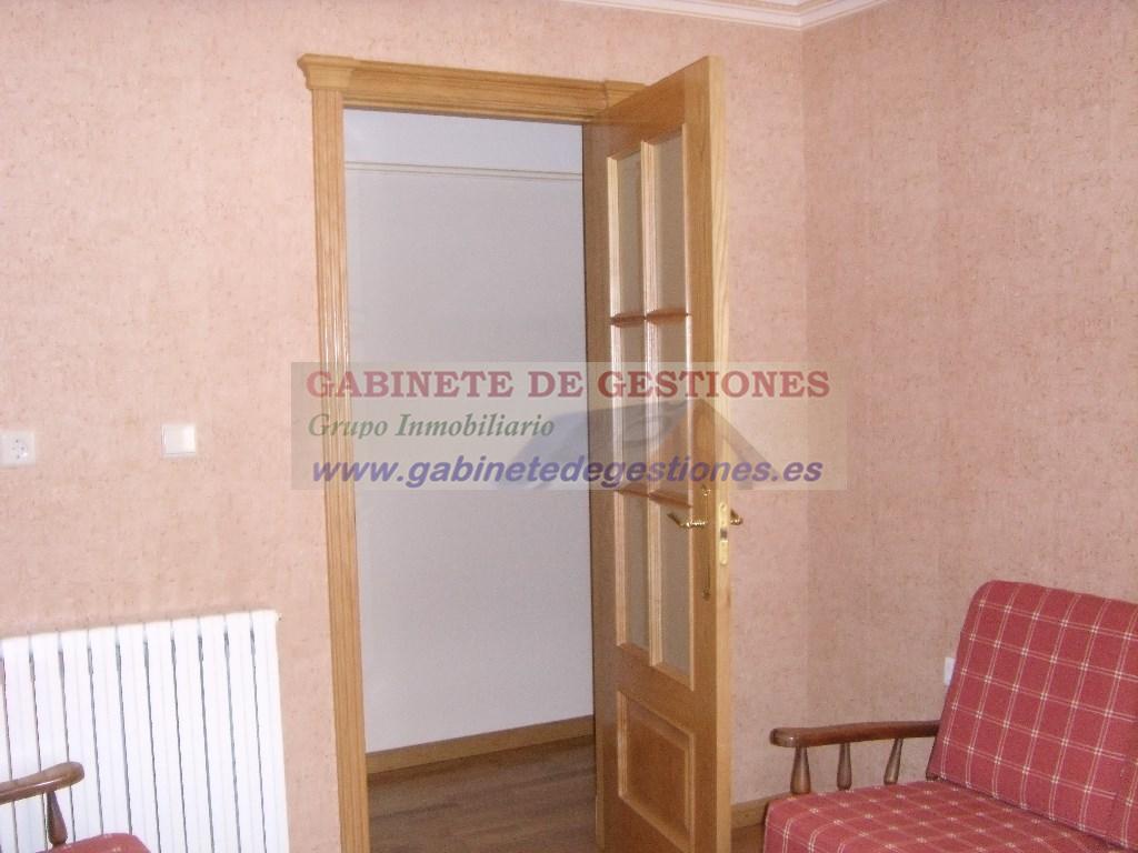 For sale of flat in Albacete