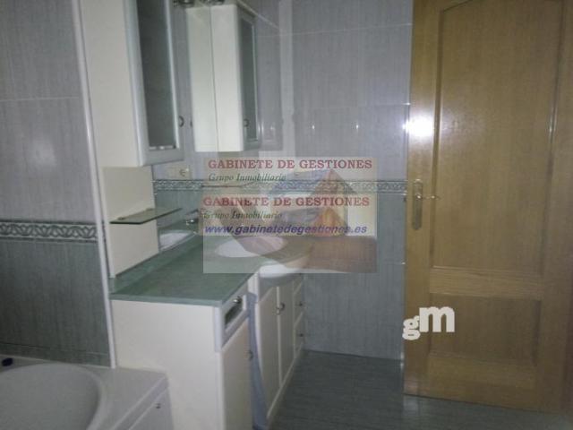 For sale of chalet in Albacete