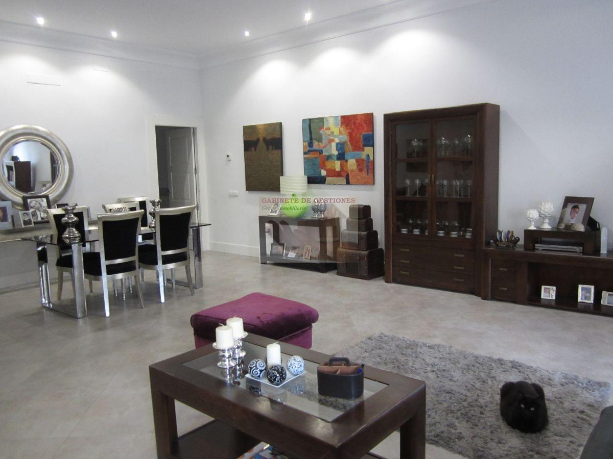 For sale of flat in Albacete