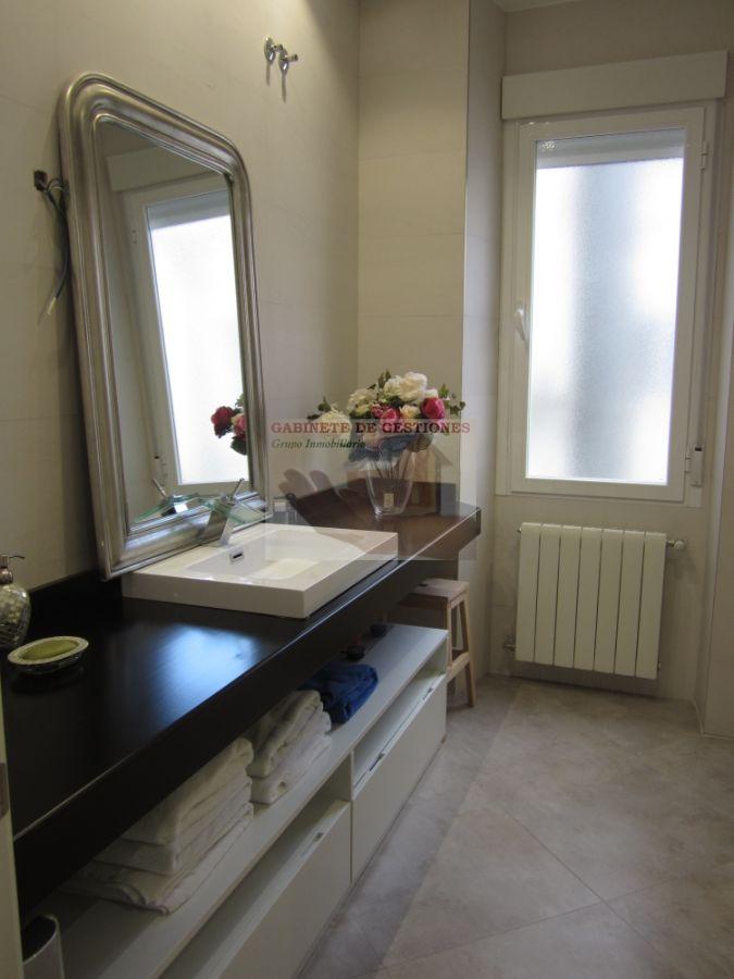 For sale of flat in Albacete