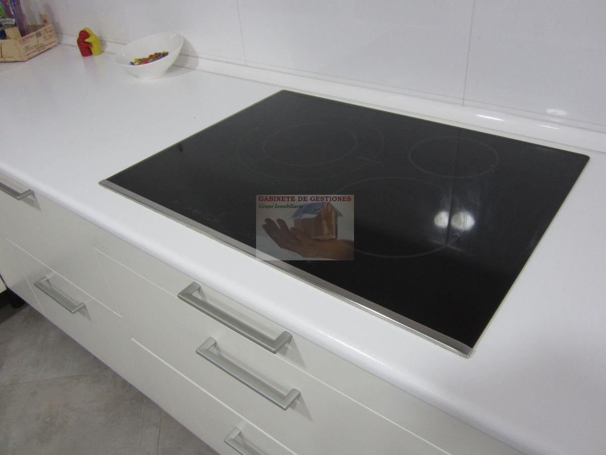 For sale of flat in Albacete