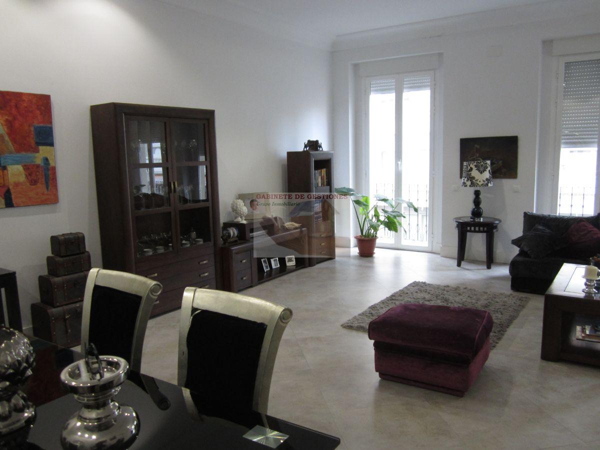 For sale of flat in Albacete