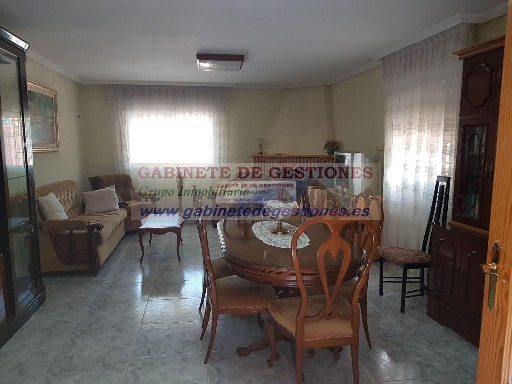 Venta de chalet en Albacete