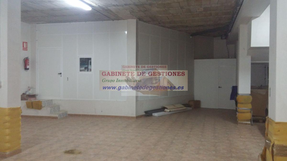 For sale of commercial in Albacete