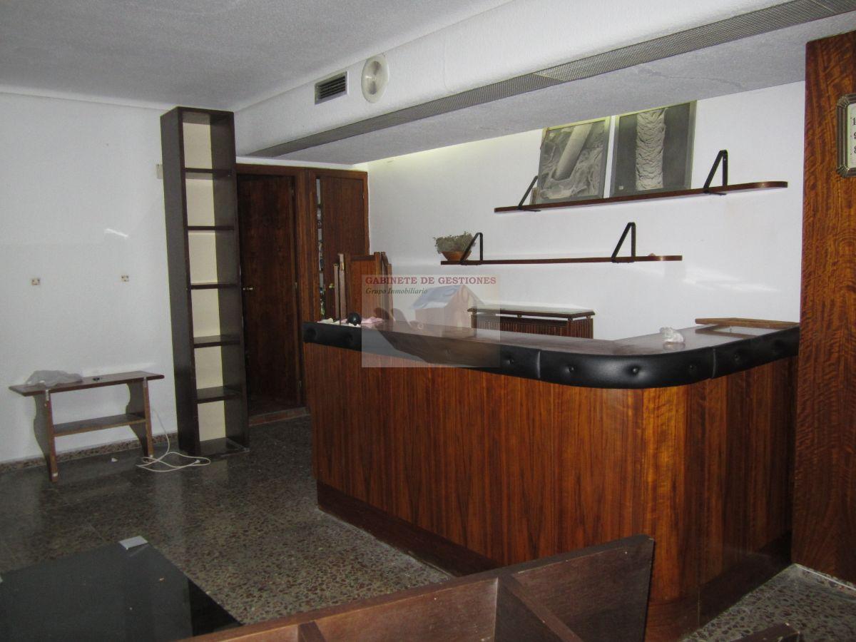 For sale of commercial in Albacete