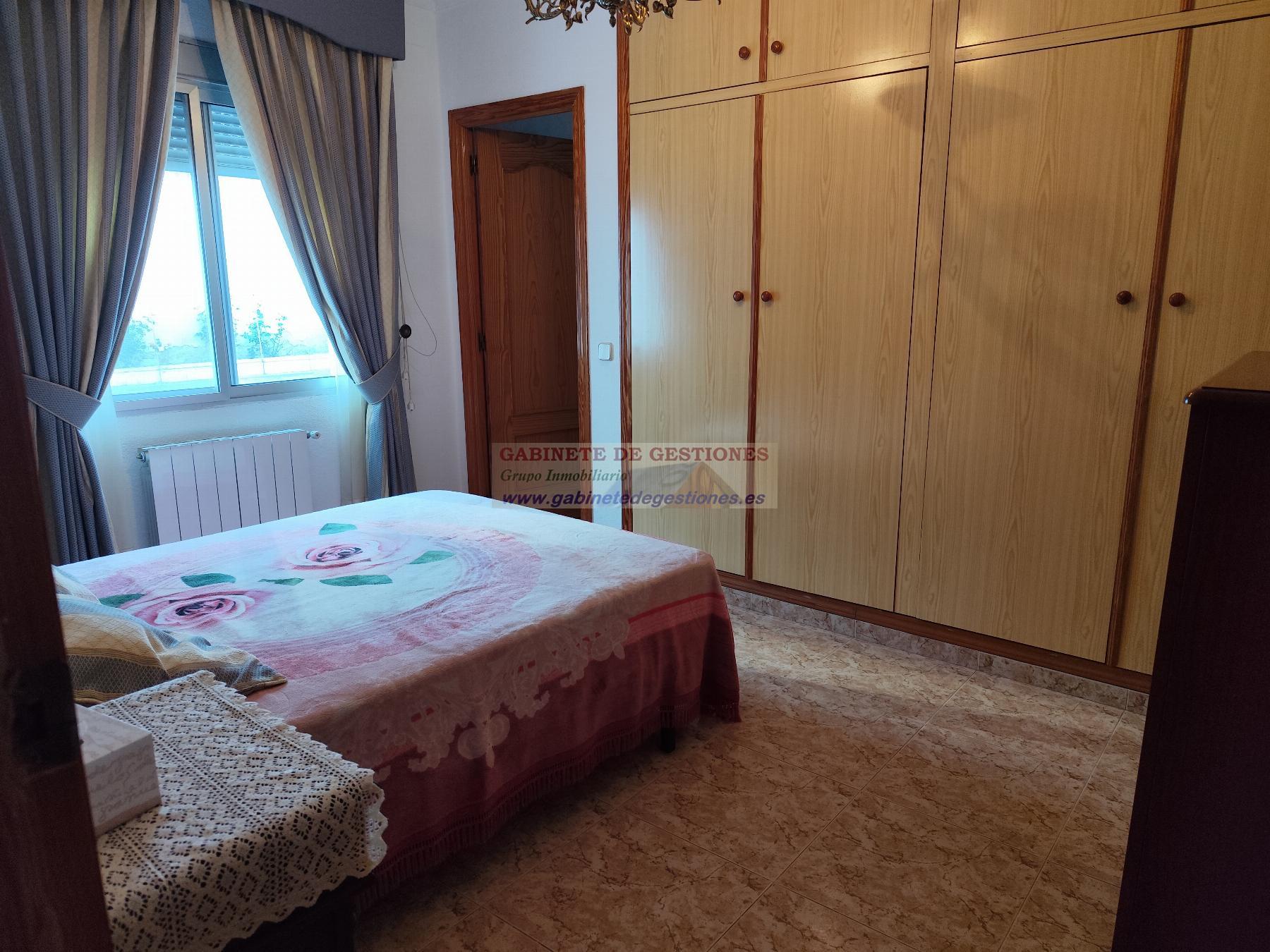 Venta de chalet en Valdeganga